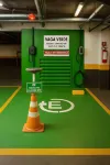 Hotel Thomasi Express - Londrina - parking