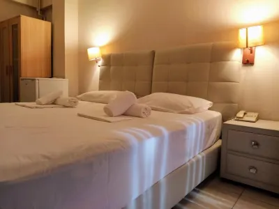 Delfini Hotel Các khách sạn ở Elefsina