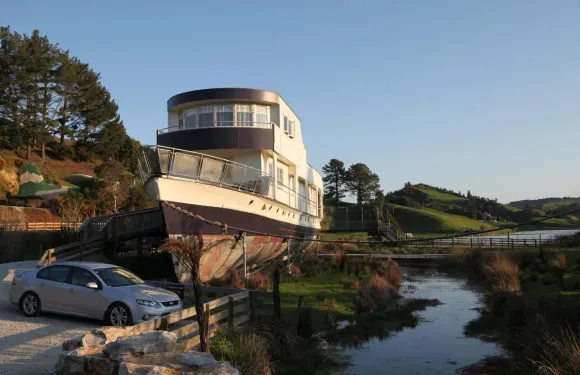 伍德林公園汽車旅館