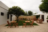 Lost & Found - Guesthouse & Suites