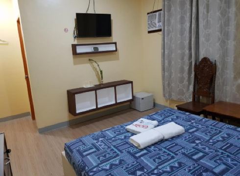 B&S Orchids Suites Hotel