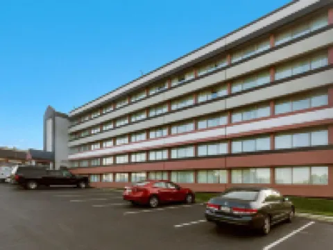 Exton Hotel and Conference Center Hotels in Chester County