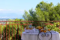 Villa le Port d'Attache Hotels in Vallauris