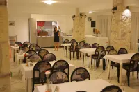 Hilltop Hotels in Chaniotis
