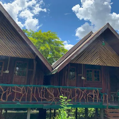 Sam's House Kanchanaburi Hotels near Pakprak Road
