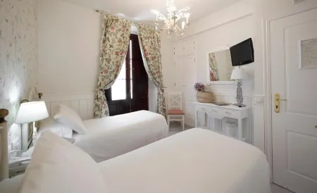 Basic Hotel Puerta de Sevilla