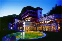 Romantik Hotel Post Hotels in Welschnofen