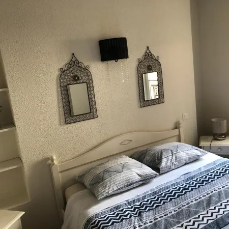 Le Charmant Zola Hyper Centre classé Отели рядом с достопримечательностью «Музей Сен-Луп»