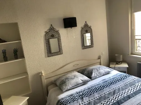 Le Charmant Zola Hyper Centre classé Отели в г. Труа