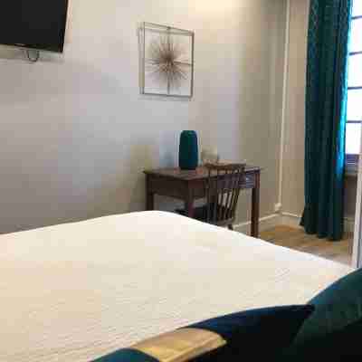 Logis le Cheval Blanc Rooms