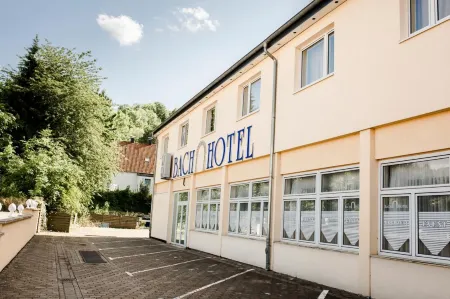Bach Hotel