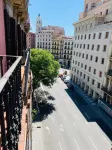 Super Balmes Guest House