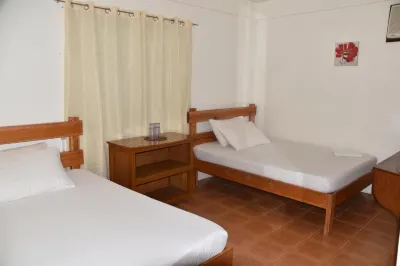 Roy's Rendezvous Boracay โรงแรมใน