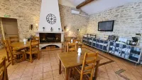 Logis Hôtel la Bastide Saint Bach Hotels in Bollène
