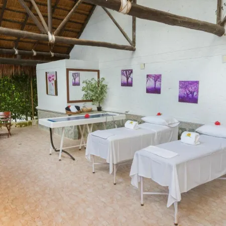 Hotel Portón del Sol