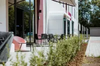 Moxy Simmern Hotel a Klosterkumbd
