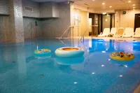 Hotel Aventus - Pools
