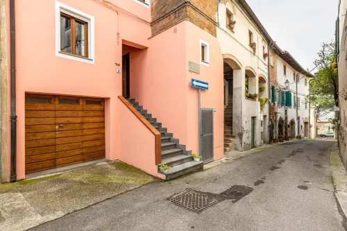 Room Rent Morrona Hotels in Peccioli