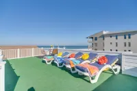 Breezy White Sands House Steps to Gulf Shore!
