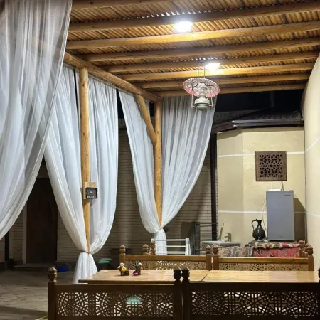 Dolon B&B Отели рядом с достопримечательностью «Минарет Калон»