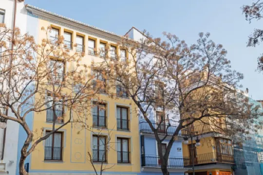 Myr Plaza Mercado & Spa Отели в г. Валенсия