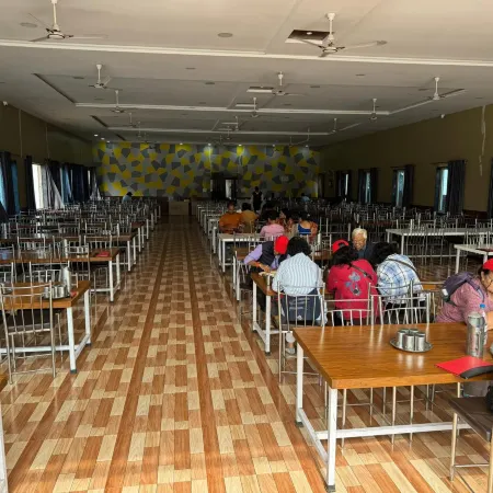Hotel Tulsi Inn