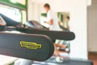 Porto Lotti Suite Hotel - palestra