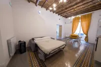 Casta Diva Luxury Apartments -Self Check-IN