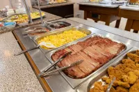 Hotel Condor - breakfast