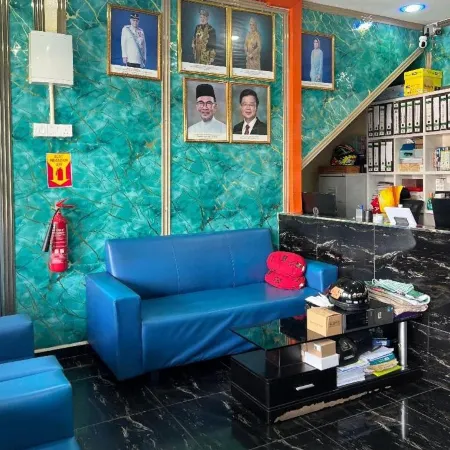 BLUE ORCHID HOTEL