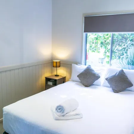 Fingal Bay Holiday Park