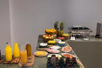 Hotel H4 Cangas 3 Superior - Breakfast