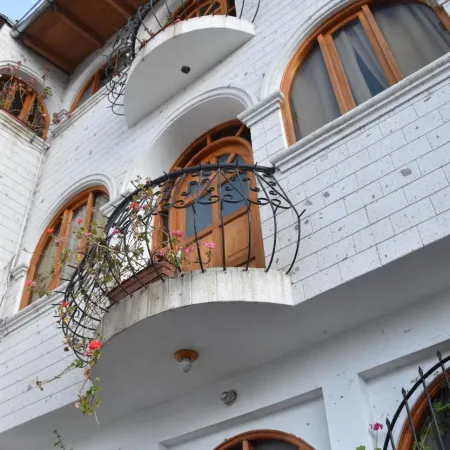 Rajutuna Inn