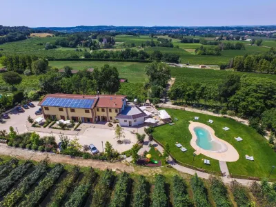 Agriturismo B&B Corte Tonolli Hotels in Monzambano