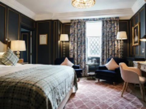 The White Hart Hotel Hotels in Hampton Wick