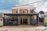 Fast Hous Syariah Bogor Mitra RedDoorz Các khách sạn ở East Bogor