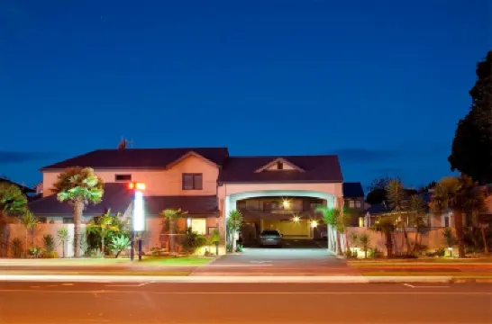 Aquarius Motor Inn Hotels near Tauranga Airport