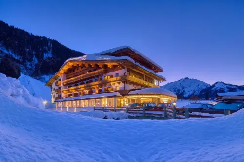 Hotel Bergland Hotels in Maurach