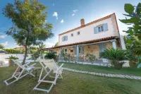 Moy Hotel Hotels in 