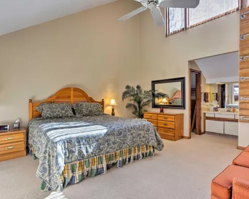 All-Season Base in Beech Mountain, Pets Welcome! Ξενοδοχεία στην πόλη Beech Mountain