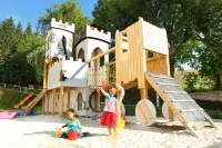 Familienhotel Trebesingerhof Hotels in Millstatt