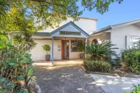 Top Spot Motel Hotels in Twin Waters