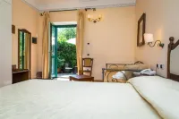 Hotel Villa Delle Meraviglie Hotels in Аквафреда