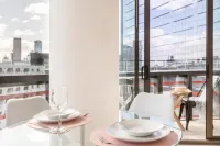 Kula Docklands Hotels in Williamstown