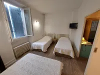Logis Hotels - Hôtel le Boulevard Hotels in Mazamet