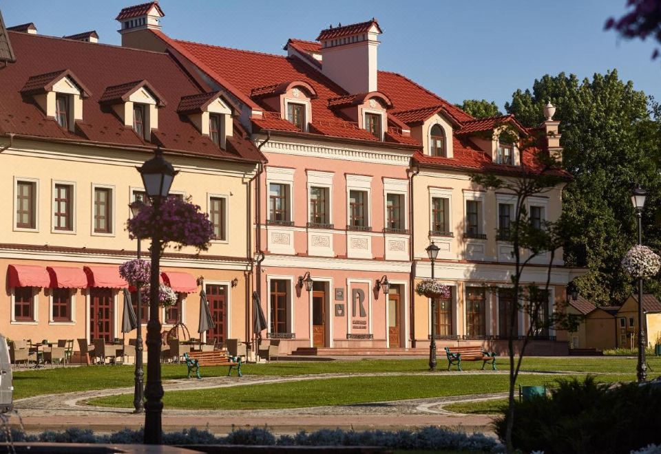 hotel overview picture