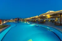Siva Golden Bay Makadi Couples and Families Only - pantai