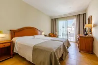 Hotel Almijara - Mares فنادق في La Herradura