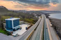 Şehrar Suite Hotel - 3-Sterne