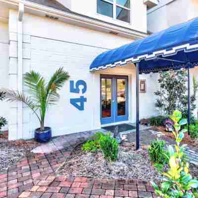 One Club Gulf Shores Hotel Exterior